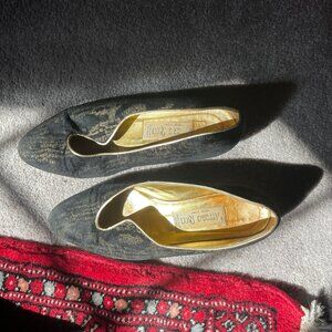 Vittorio Ricci pumps size 6.5 vintage gold and black